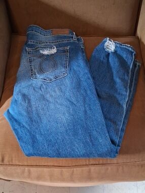 Big Star Women's Straight Jeans - Classic Blue with Distressed Pocket